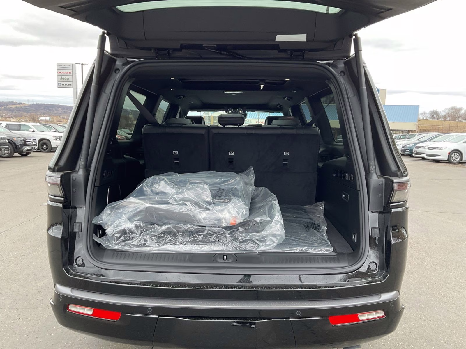 2026 High Gloss Black Jeep Grand Wagoneer L Limited Altitude 4X4 SUV