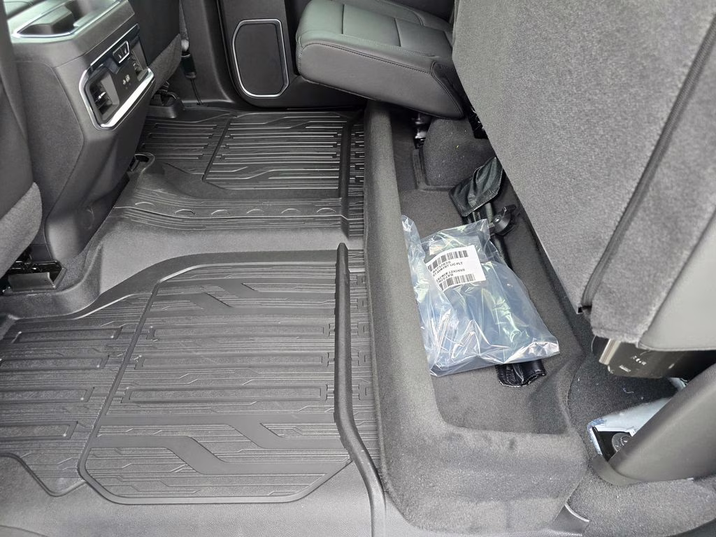 2026 Summit White GMC Sierra 1500 SLT 4X4 Truck