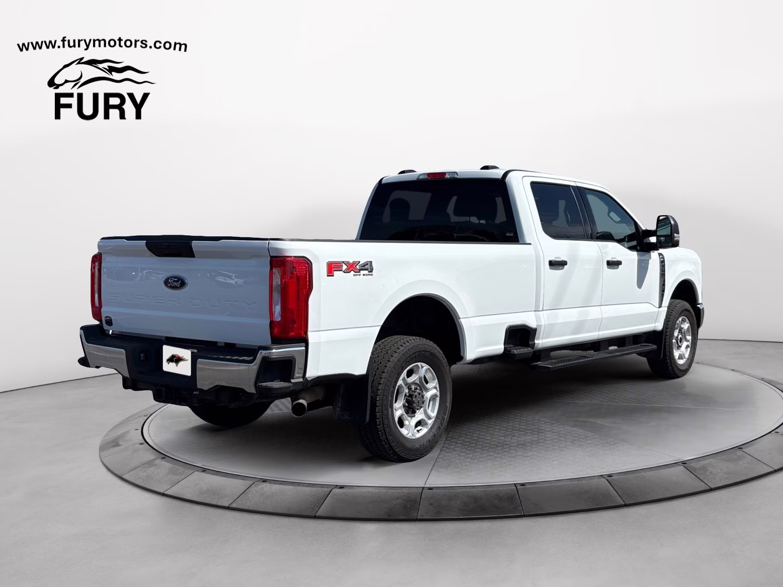 2025 Oxford White Ford Super Duty F-350 SRW XLT 4X4 Truck