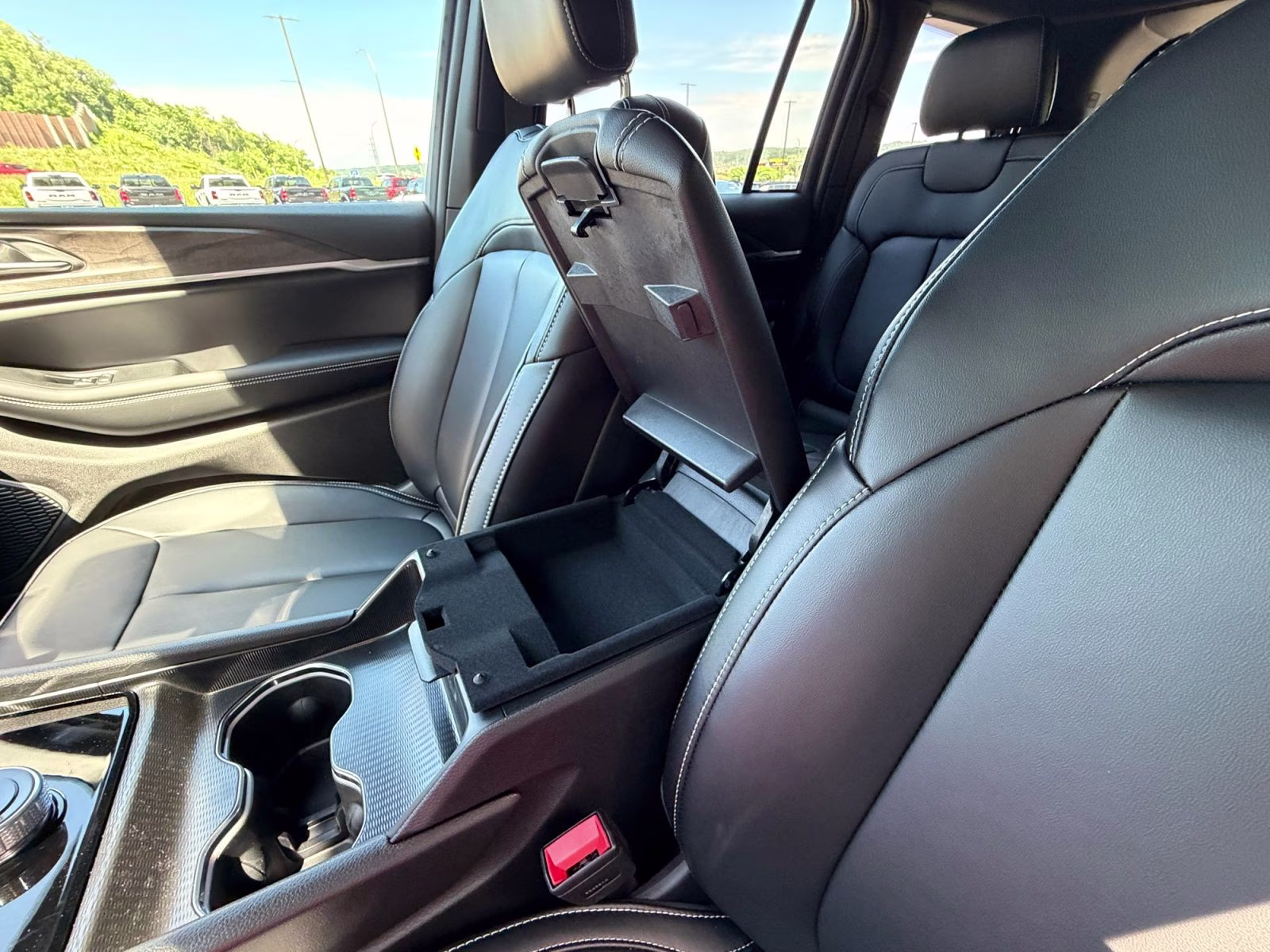 2026 Baltic Gray Metallic Clearcoat Jeep Grand Cherokee Limited 4X4 SUV
