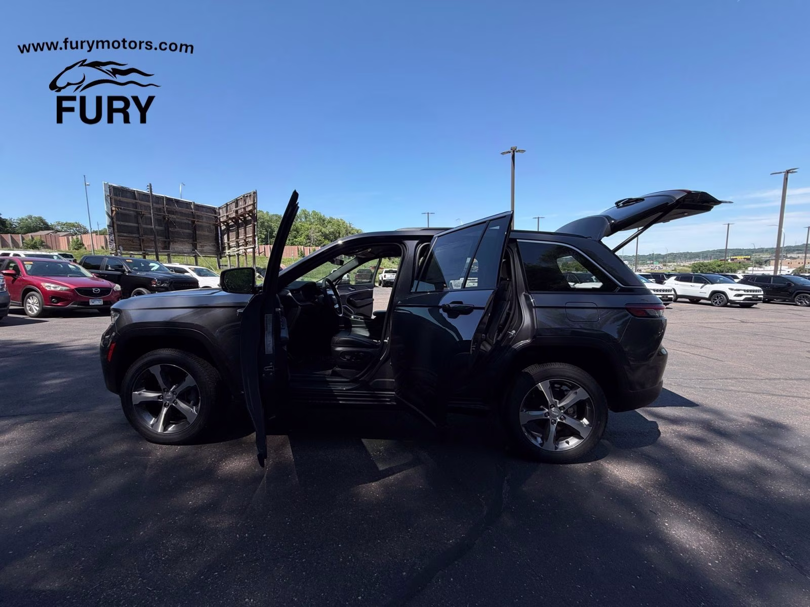 2026 Baltic Gray Metallic Clearcoat Jeep Grand Cherokee Limited 4X4 SUV