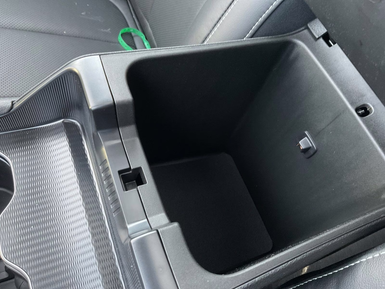 2026 Baltic Gray Metallic Clearcoat Jeep Grand Cherokee Limited 4X4 SUV