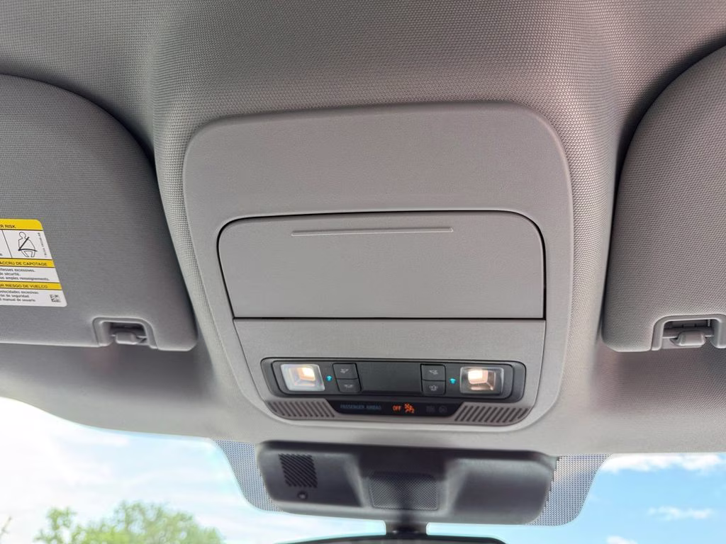 2025 Oxford White Ford Super Duty F-350 SRW XLT 4X4 Truck