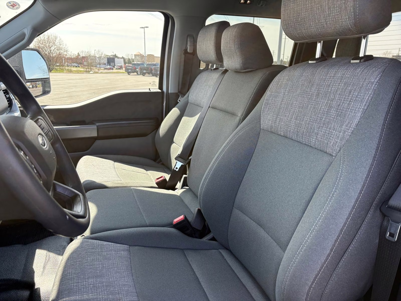 2025 Oxford White Ford Super Duty F-350 SRW XLT 4X4 Truck