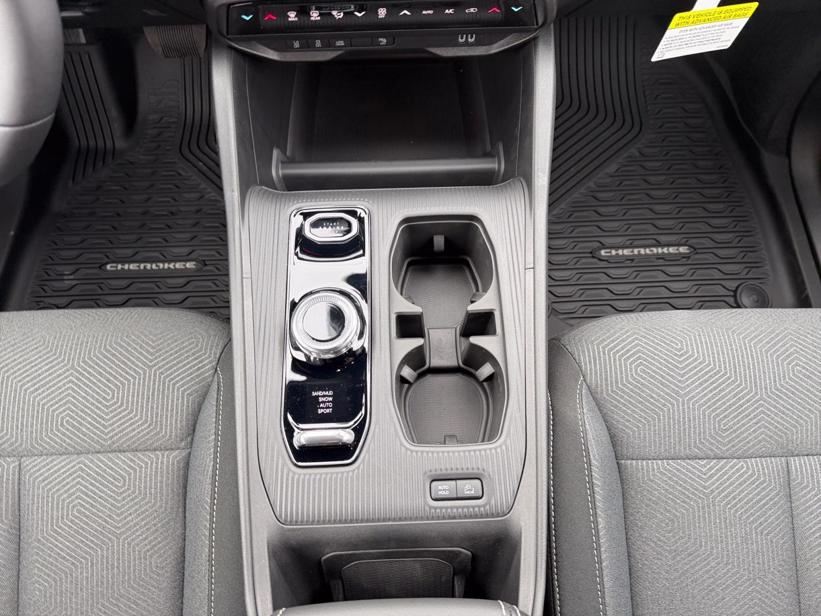 2026 Bright White Clearcoat Jeep Cherokee Laredo 4X4 SUV