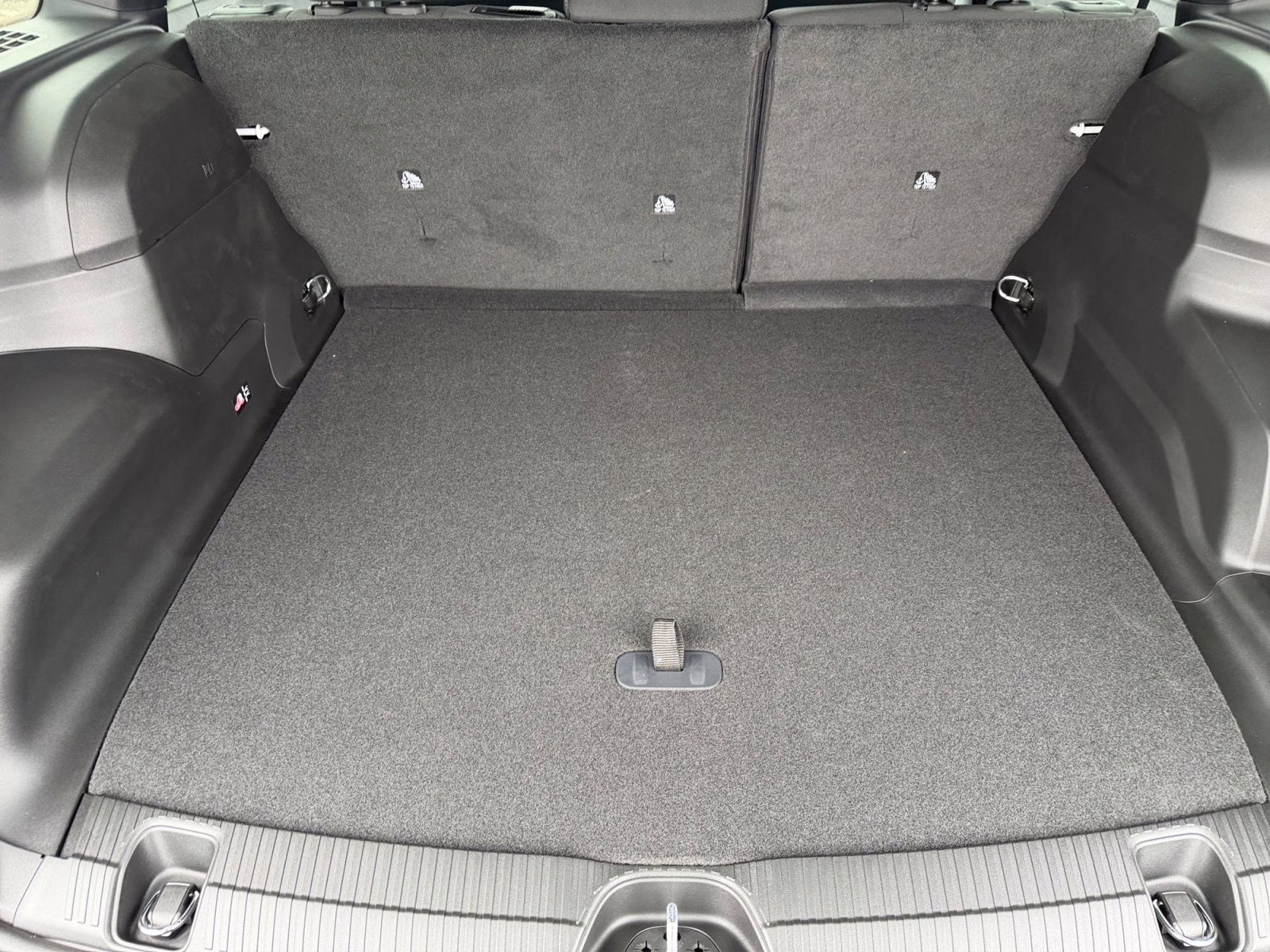 2026 Bright White Clearcoat Jeep Cherokee Laredo 4X4 SUV