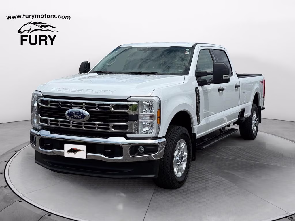 2025 Oxford White Ford Super Duty F-350 SRW XLT 4X4 Truck