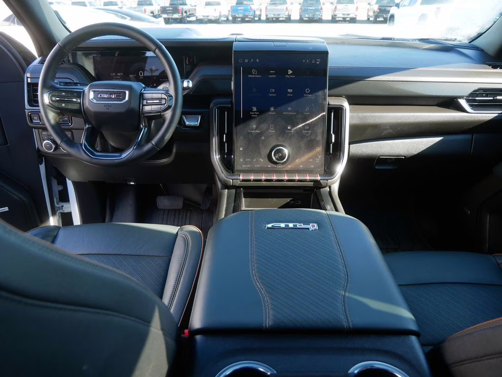 2025 Summit White GMC Yukon XL AT4 4X4 SUV