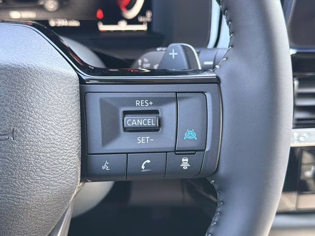 2026 Gun Metallic Nissan Pathfinder SL FWD SUV