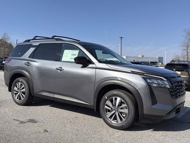 2026 Gun Metallic Nissan Pathfinder SL FWD SUV