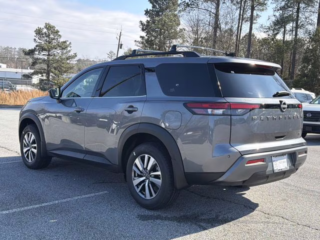 2026 Gun Metallic Nissan Pathfinder SL FWD SUV