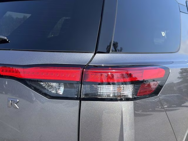 2026 Gun Metallic Nissan Pathfinder SL FWD SUV