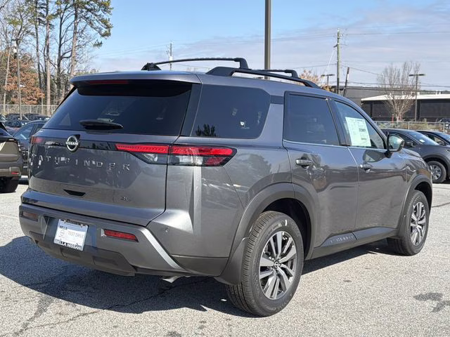2026 Gun Metallic Nissan Pathfinder SL FWD SUV