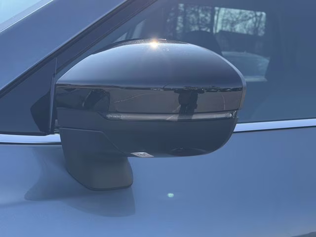 2026 Gun Metallic Nissan Pathfinder SL FWD SUV