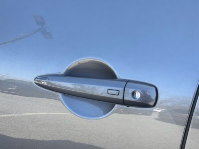 2026 Gun Metallic Nissan Pathfinder SL FWD SUV