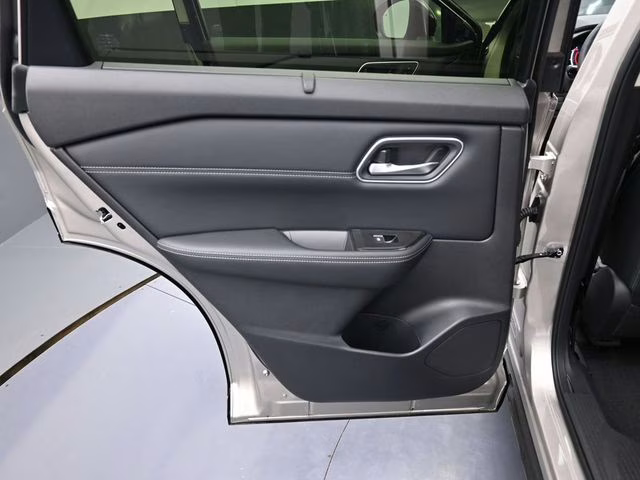 2026 Champagne Silver Metallic Nissan Rogue Platinum AWD SUV