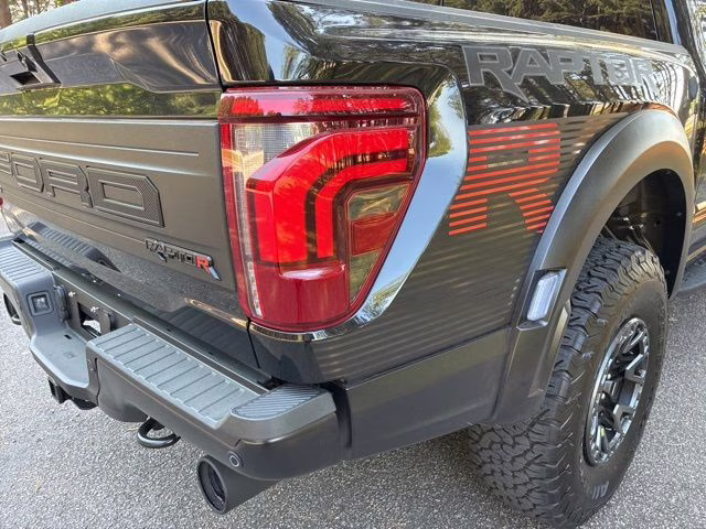 2025 Black Metallic Ford F-150 Raptor 4X4 Truck