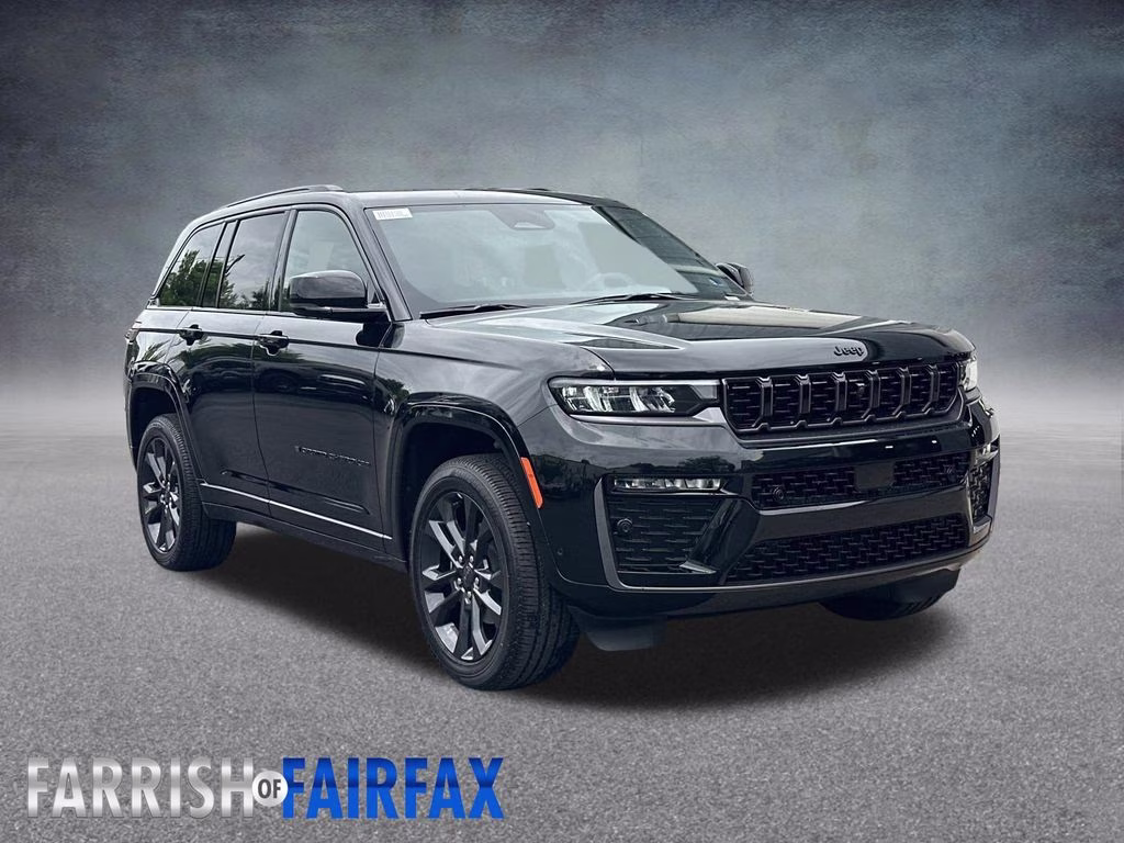 2026 Diamond Black Crystal Pearlcoat Jeep Grand Cherokee Limited Reserve 4X4 SUV