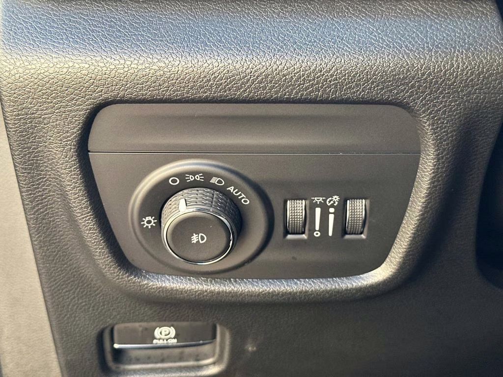 2026 Steel Blue Jeep Grand Cherokee L Limited 4X4 SUV