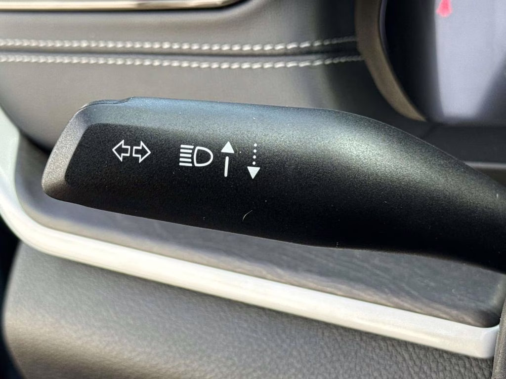 2026 Steel Blue Jeep Grand Cherokee L Limited 4X4 SUV