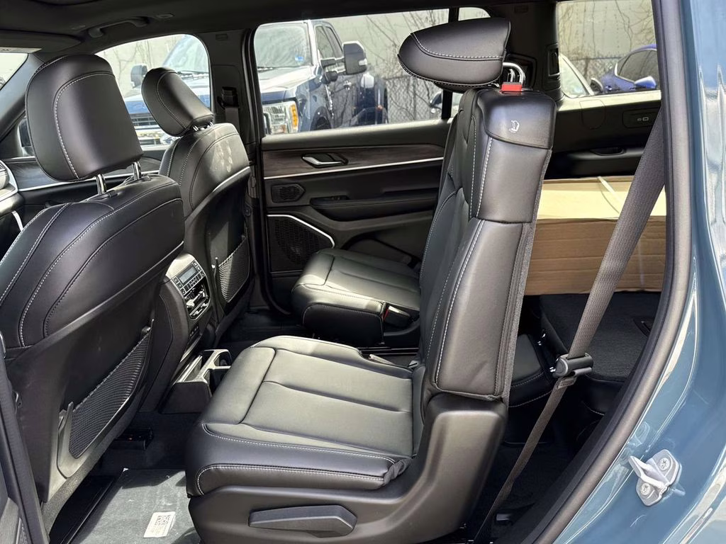 2026 Steel Blue Jeep Grand Cherokee L Limited 4X4 SUV