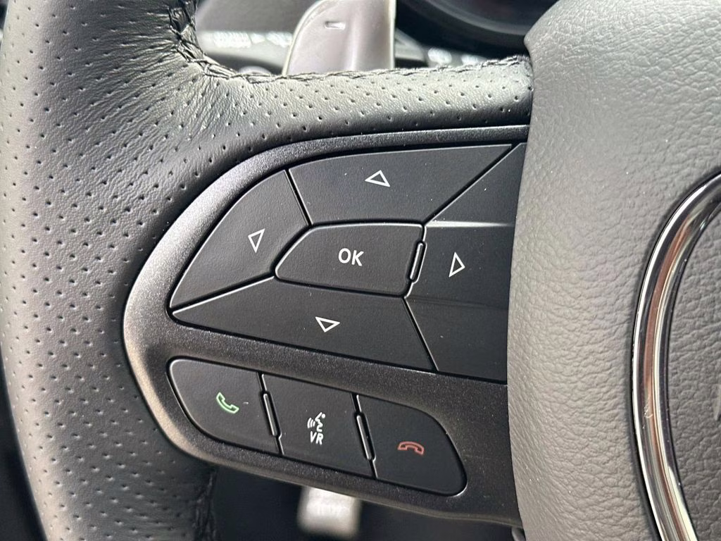 2026 DB Black Crystal Clearcoat Dodge Durango GT Plus HEMI V8 AWD SUV