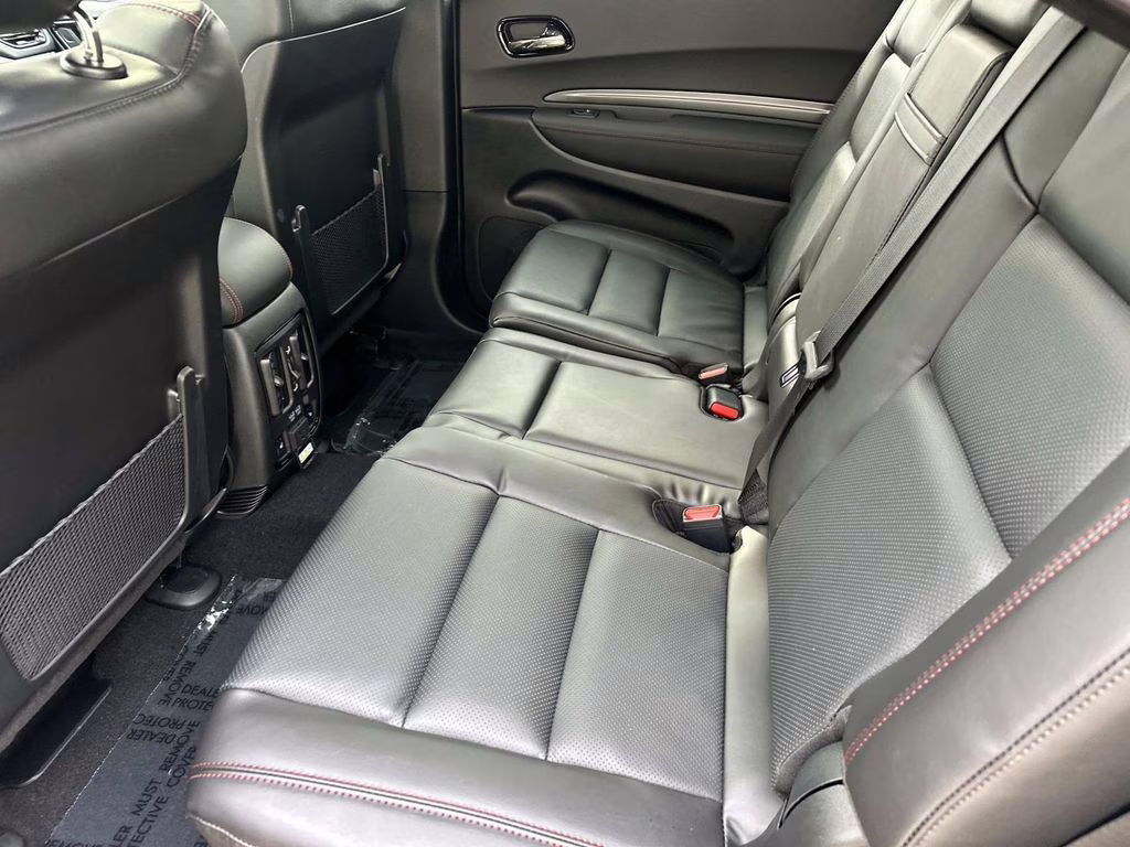 2026 DB Black Crystal Clearcoat Dodge Durango GT Plus HEMI V8 AWD SUV