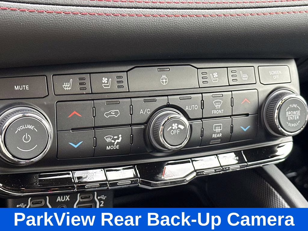 2026 DB Black Crystal Clearcoat Dodge Durango GT Plus HEMI V8 AWD SUV