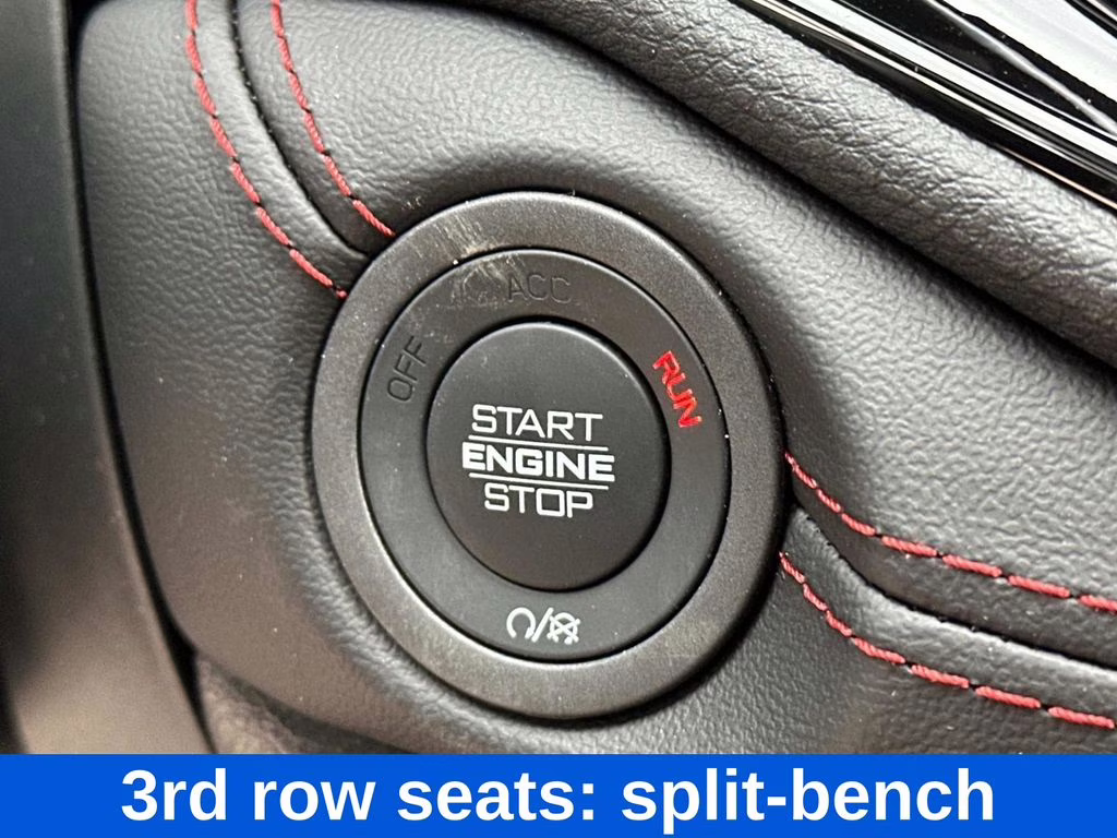 2026 DB Black Crystal Clearcoat Dodge Durango GT Plus HEMI V8 AWD SUV