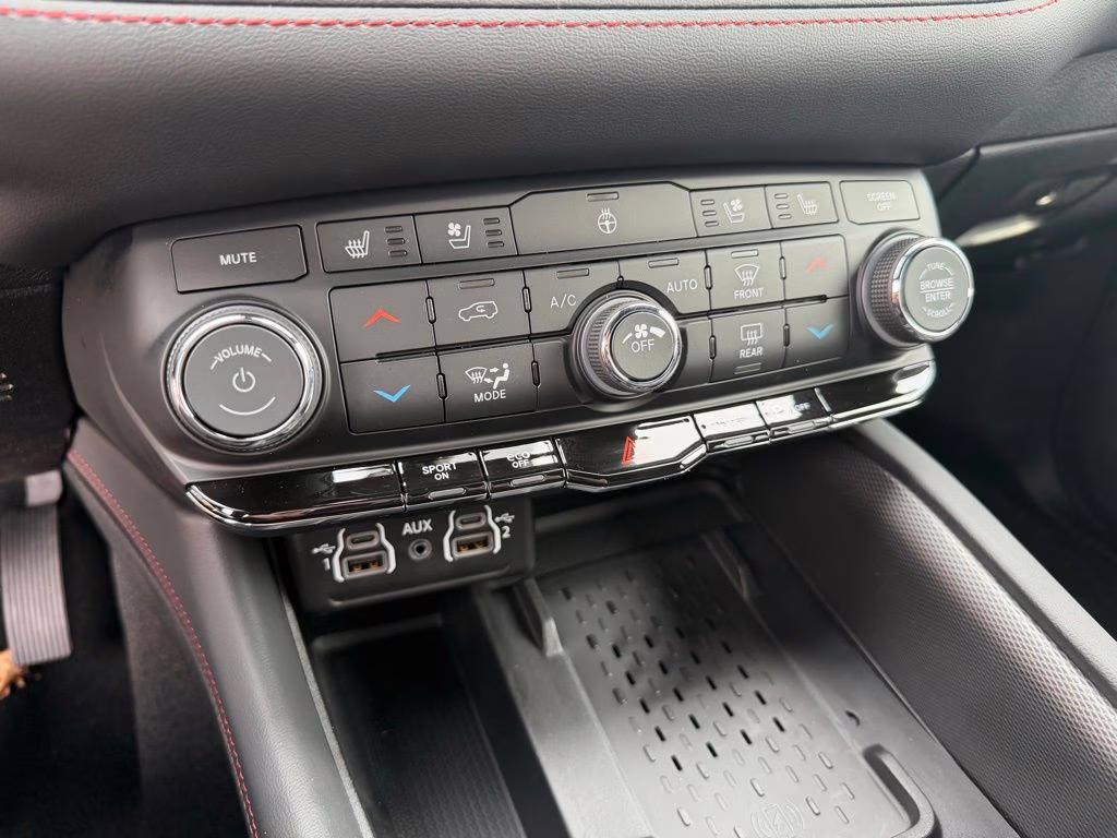 2026 Destroyer Gray Clearcoat Dodge Durango GT Plus HEMI V8 AWD SUV