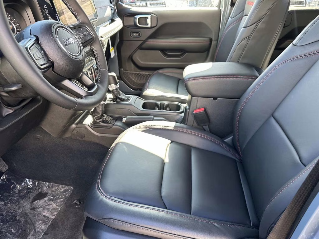 2026 Anvil Clearcoat Jeep Gladiator Rubicon 4X4 Truck