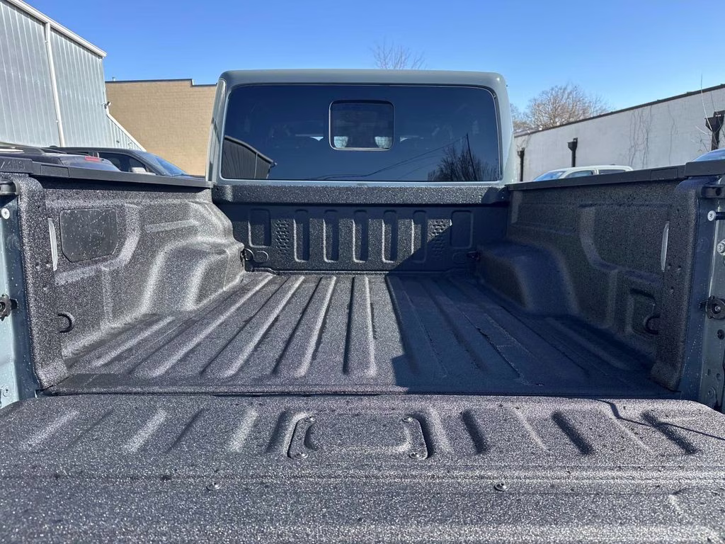 2026 Anvil Clearcoat Jeep Gladiator Rubicon 4X4 Truck