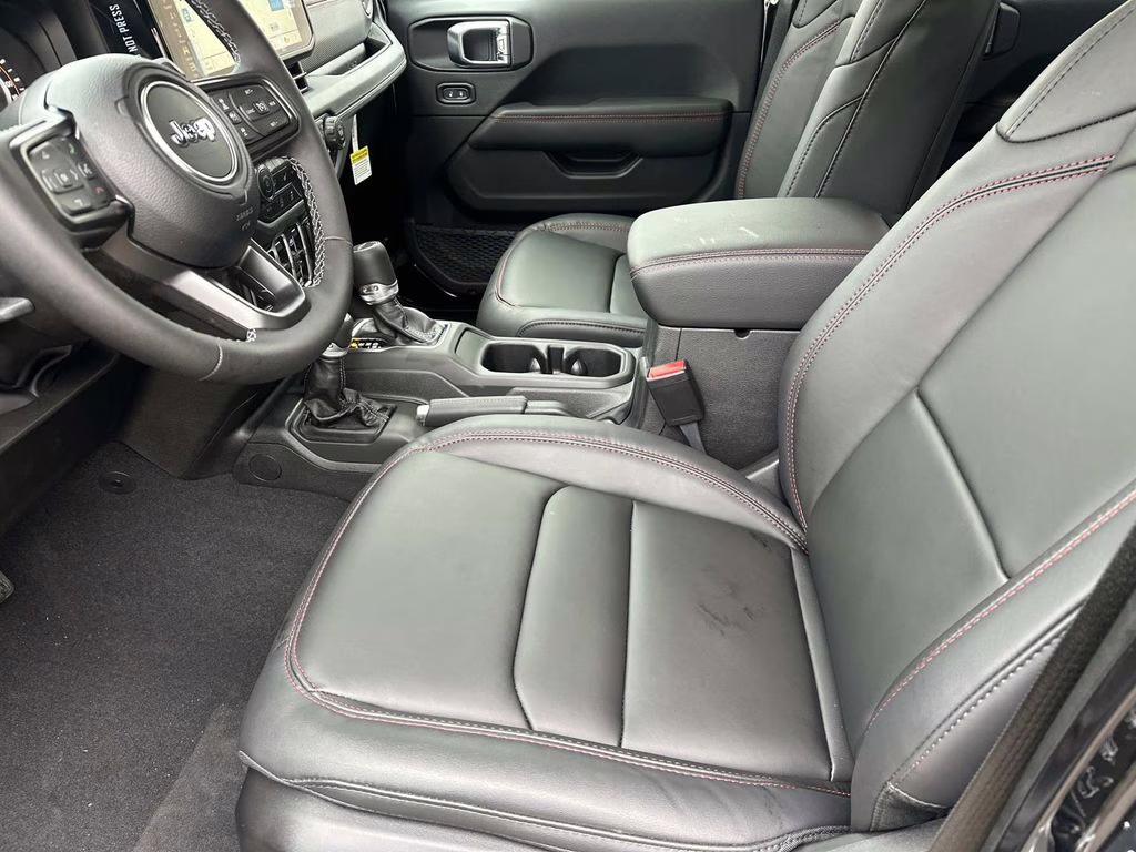 2026 Black Clearcoat Jeep Gladiator Rubicon 4X4 Truck