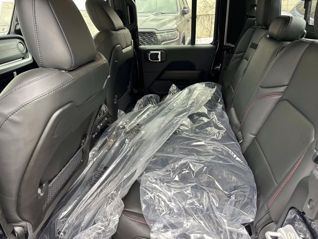 2026 Black Clearcoat Jeep Gladiator Rubicon 4X4 Truck