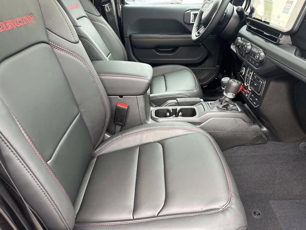 2026 Black Clearcoat Jeep Gladiator Rubicon 4X4 Truck