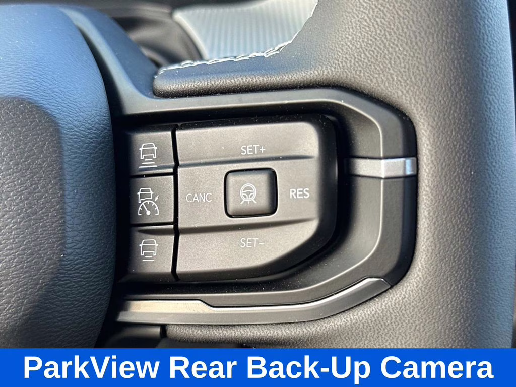 2026 Silver Zynith Clearcoat Jeep Cherokee Limited 4X4 SUV