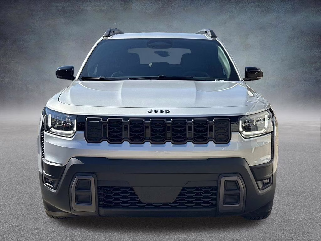 2026 Silver Zynith Clearcoat Jeep Cherokee Limited 4X4 SUV