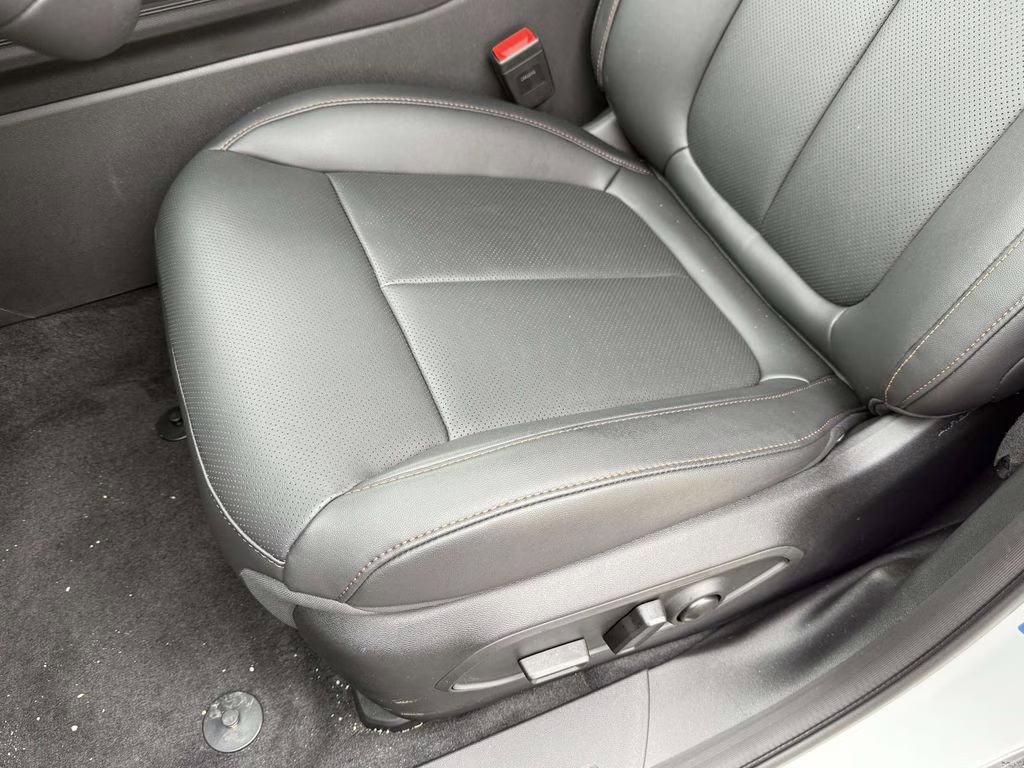 2026 Bright White Clearcoat Jeep Cherokee Limited 4X4 SUV