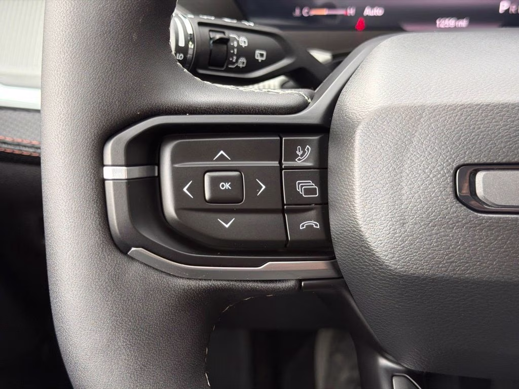 2026 Bright White Clearcoat Jeep Cherokee Limited 4X4 SUV