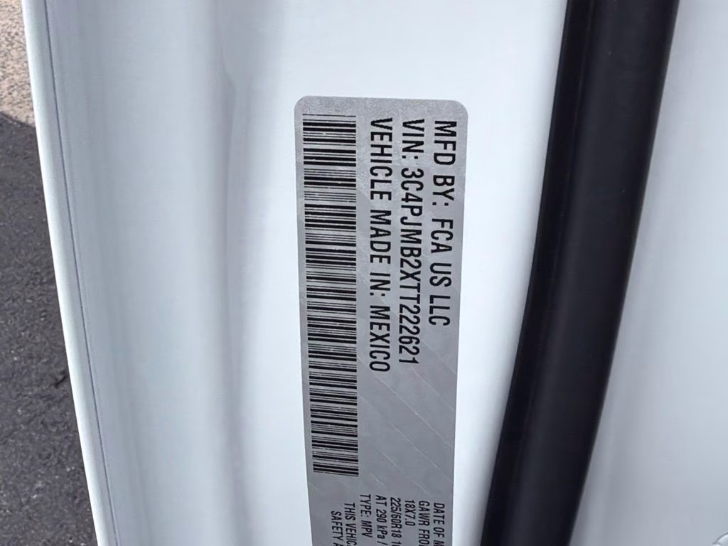 2026 Bright White Clearcoat Jeep Cherokee Limited 4X4 SUV