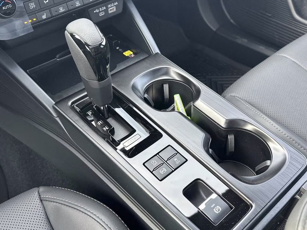 2026 Crystal White Pearl Subaru Outback Limited AWD SUV