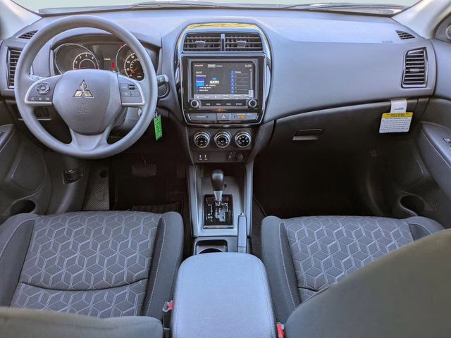 2026 White Diamond Mitsubishi Outlander Sport 2.0 ES 4X4 SUV