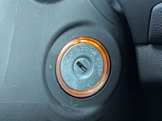 2026 White Diamond Mitsubishi Outlander Sport 2.0 ES 4X4 SUV