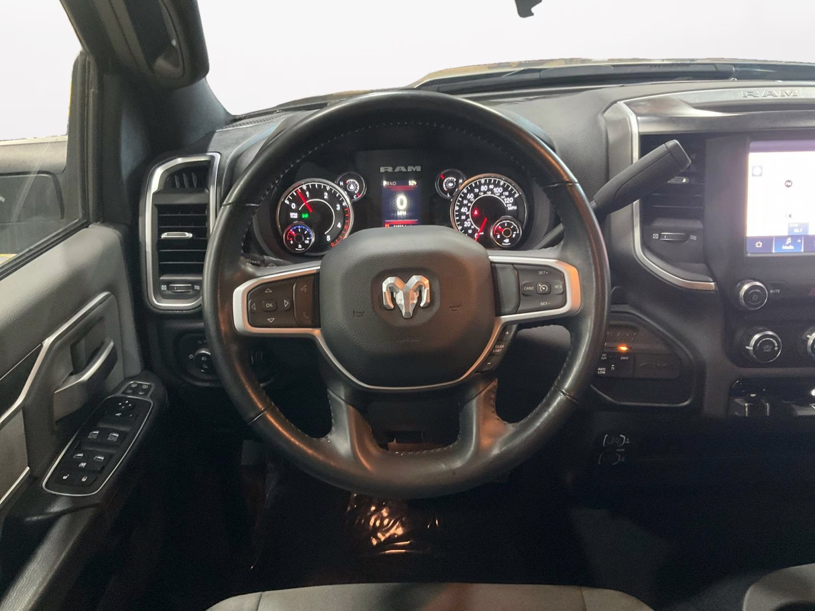 2023 Billet Silver Metallic Clearcoat Ram 2500 Big Horn 4X4 Truck