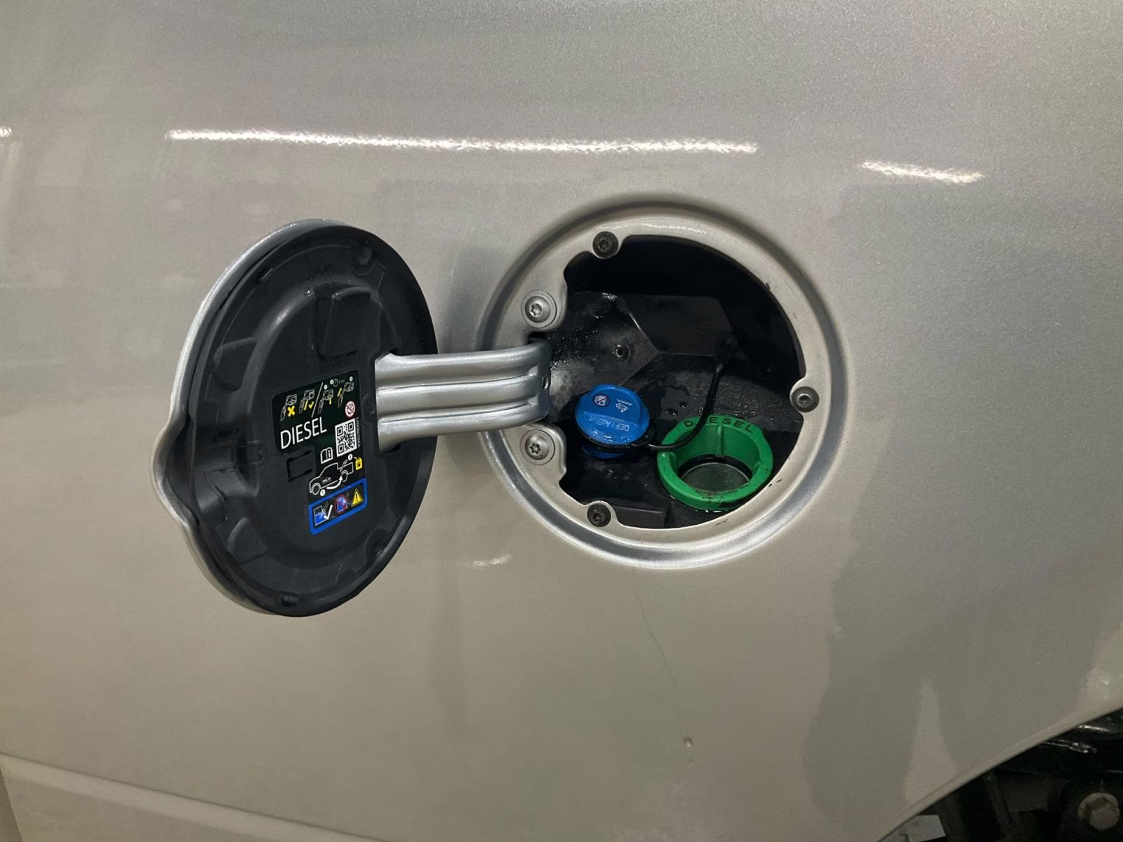 2023 Billet Silver Metallic Clearcoat Ram 2500 Big Horn 4X4 Truck