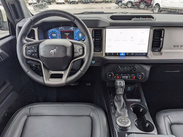 2025 Desert Sand Ford Bronco Outer Banks 4X4 SUV