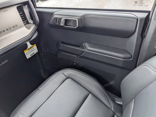 2025 Desert Sand Ford Bronco Outer Banks 4X4 SUV