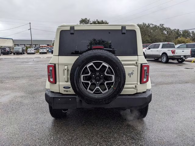 2025 Desert Sand Ford Bronco Outer Banks 4X4 SUV