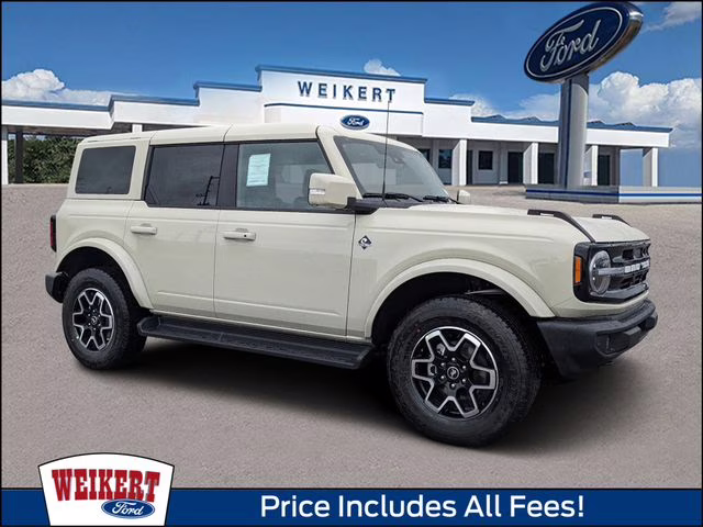 2025 Desert Sand Ford Bronco Outer Banks 4X4 SUV
