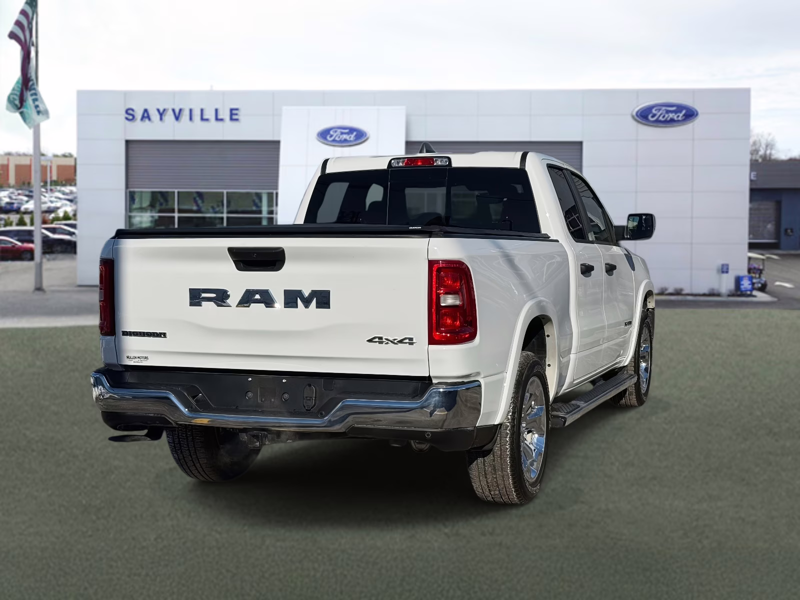 2025 White Ram 1500 Big Horn 4x4 Quad Cab 6'4 Box 4X4 Truck